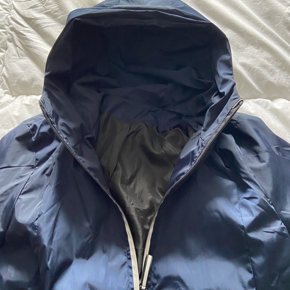 Blue Reflective Windbreaker - Picture 2 of 2